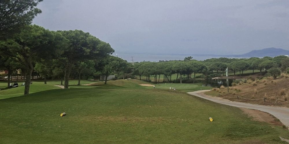 Frontline golf property Costa del Sol
